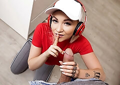 Marilyn Sugar in Banging The Noisy teen 18+ - RealityKings