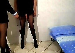 crossdresser nylonfootshoes job