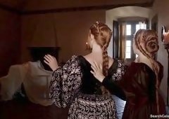 Isolda Dychauk - Borgia S02e11