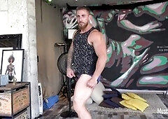 Bear hidden, latino solo webcam, feet