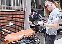 Slave me to Clandestino