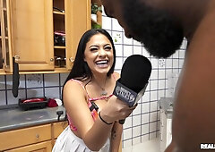 Money Talks - Money Talks: Party Crashing 2 - Renee Rose