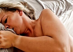 Amateur Pair priceless morning cream pie making, twat rubbing and screwing - double jizz flow