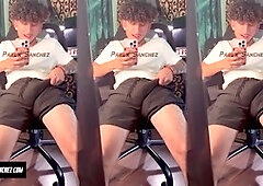 Admiring Myself in the Mirror while Jerking Off 💦