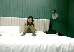 Hot amateur hidden cam