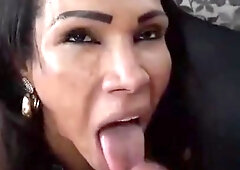 JHOANY WILKER T-MODEL INHALE SAUSAGE