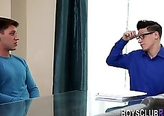 Amateur rides raw dawg