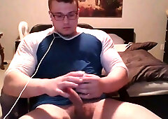 Muscle Nerd Jerk Off & Cum 7