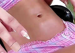 Tgirl Daisy Taylor reverse cowgirl anal