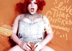 Screwing a Popeyes chicken sandwich