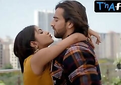 Khushi Dubey Sexy Scene  in Aashiqana