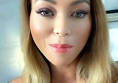 Amateur teen porsha solo action