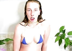 Getting a BIGGEST Facial Whilst This babe's All Moist In The Bathroom!