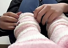 When I saw that a boy was playing basketball at university, I was excited to see my armpit hair