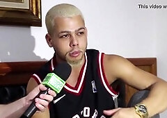 #Suite69 - Participe do demonstrate de sexo ao vivo com o adult movie star Bruno Martinez no Club Rainbow em São Paulo - Parte 1 - Instagram: @TVPapo