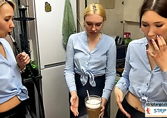 dirtypub Online sex chat at stripTango