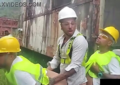 Employees had super hot orgy with the chief during their lunch break.
