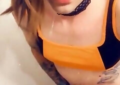 Cheer captain t-model