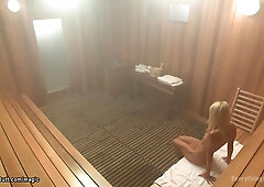 Three lezzies get their asses banged