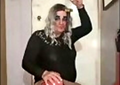 sissy crossdresser wanting what you have thanks for the views