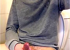 Masturbating with a VR headset on