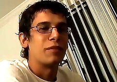 Pakistan gay sex video hairy Marke cubs first, shooting a huge jizz