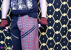 Vicious goth makes himself spunk with a polishing machine, before he undress and dance (Preview)