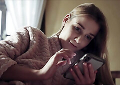 Sex Message V 3 - Alexis Crystal & Lilu Moon - VivThomas