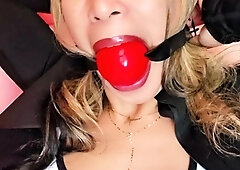 Masturbating loving babe solo toy plays