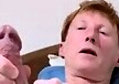 Huge, thick new dildo for my fucking machine. It's an amazing feeling! Pt. 2