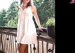 Ever imagined a hotter version of your boss? Fantasy no greater quantity - I'm here, sexy from top to bottom, handling business at my desk, hawt 