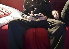 I have fun videogames, my mate plays with my penis. MK8 - I win the race and jism in his mouth