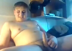 Bashful Round Demonstrates his Assets