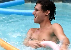 Men: Wet and Willing: Sam's Wild Side