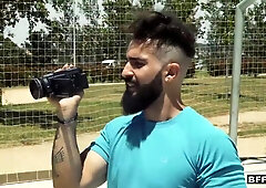 Screwed by sporty futbol babes