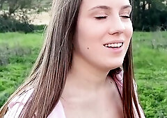 Beach Adventure: Showed her tits for 50€ on the beach in Portugal and continued in the hotel