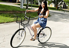 Mina Moon & Tyler Steel in Money For Goods - POVLife