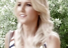 White TS Natalie Mars fucks hot teen