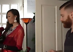 Hot shemale seduction and cumshot