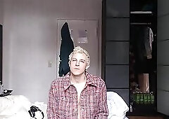 SISSY IS ALWAYS HUNGRY FOR RAW COCK