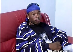 Pale dude gives messy blowjob to a dark shaft