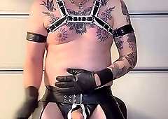 Leatherstudx bonus volume 3: tattoos pierced leathers