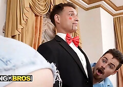 Bangbros - Keisha Grey gets overwhelmed and tempted by a dummy with a Big Cock and crazy moves