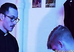 How To Worship The Elder Priest