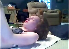 Nice sissy jerks off on her own face