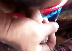 nagjakol sa likod ng manokan. Grabe ang lakas umungol