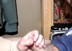 Married str8 platinum fox stops by on way home to give me his blast