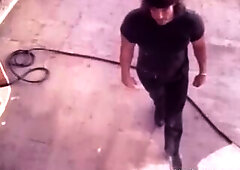 Pornstar Legend Ashlyn Gere Has A Quick Threeway With two Construction Males