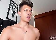 Kevin_Ahs-WEBCAM-366