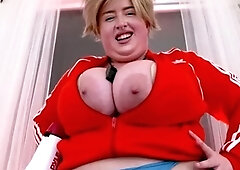 Gwen Adora - Sue Sylvester Bi Humiliation Ass Worship